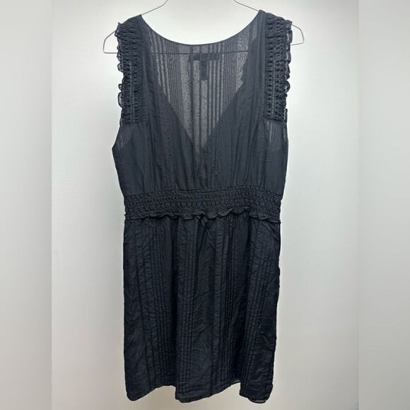 BCBGMAXAZRIA VNECK RAYON & SILK MINI DRESS BLACK M - Picture 2 of 4